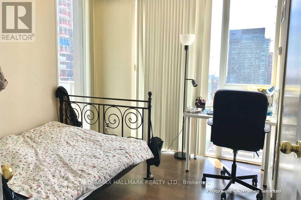 2703 - 126 Simcoe Street, Toronto, Ontario  M5H 4E6 - Photo 11 - C13614010