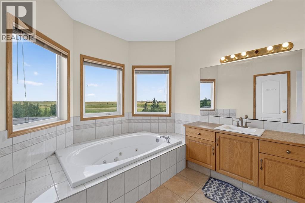 6 Meadow Ridge Bay, Conrich, Alberta  T1Z 0J2 - Photo 29 - A2332751