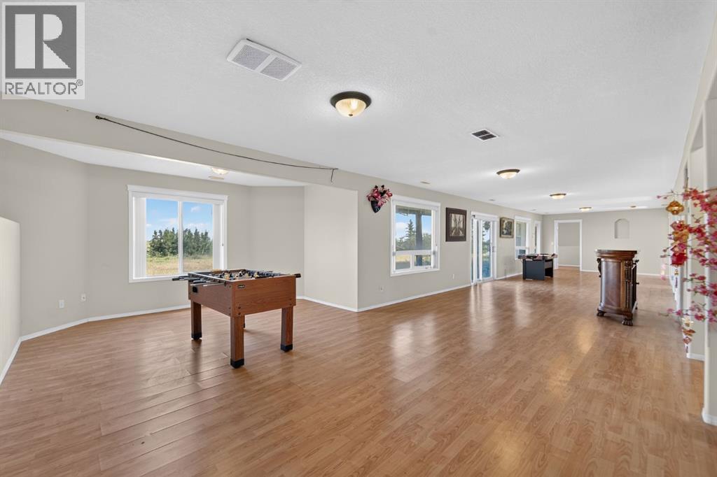 6 Meadow Ridge Bay, Conrich, Alberta  T1Z 0J2 - Photo 35 - A2332751