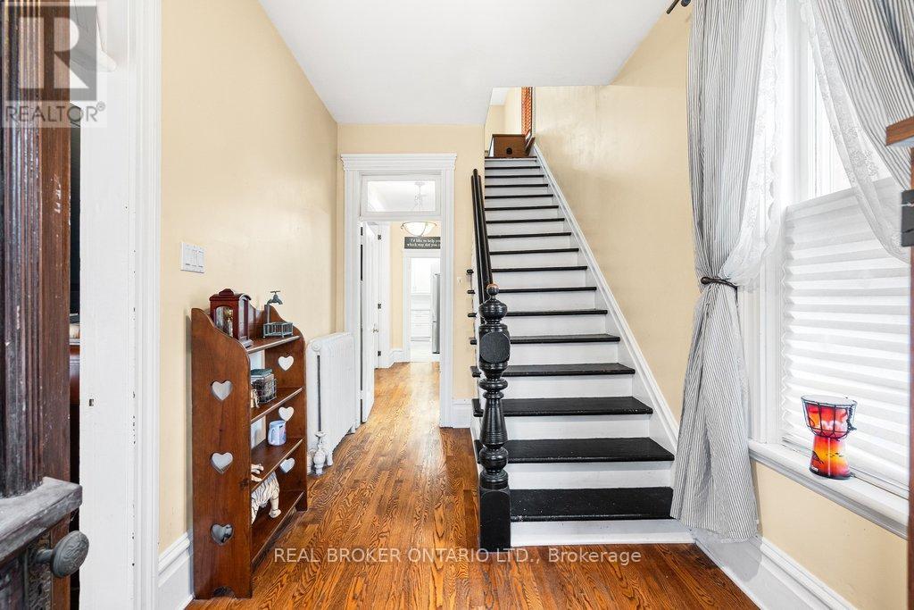 88 Moore Street, Carleton Place, Ontario  K7C 2R2 - Photo 5 - X13615320