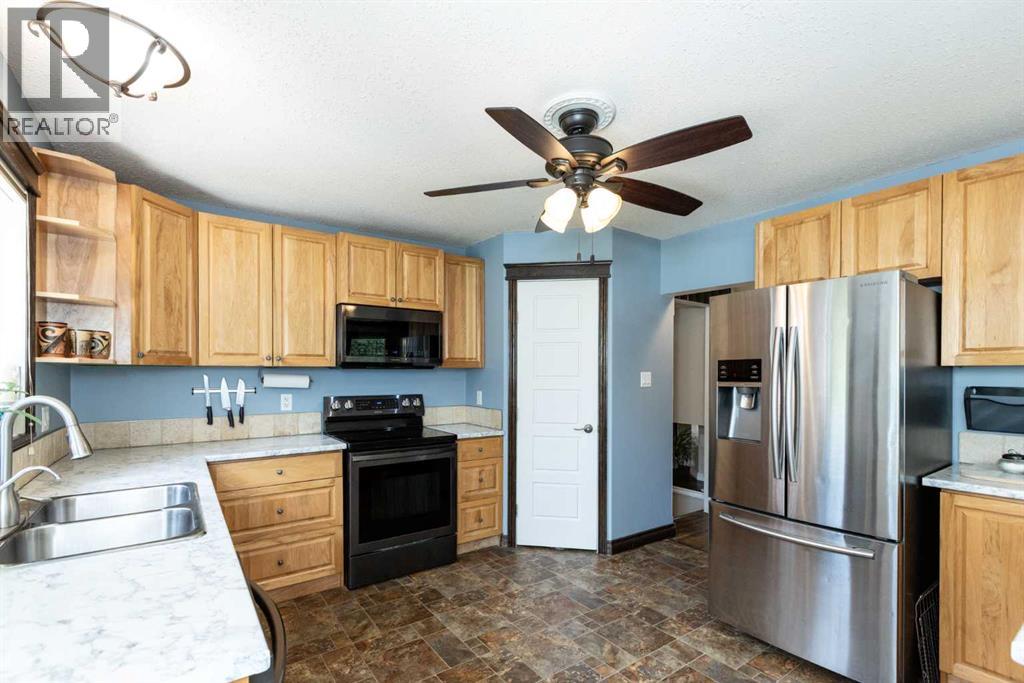 13 Green Valley Lane, Rural Clearwater County, Alberta  T4T 2A1 - Photo 12 - A2307121