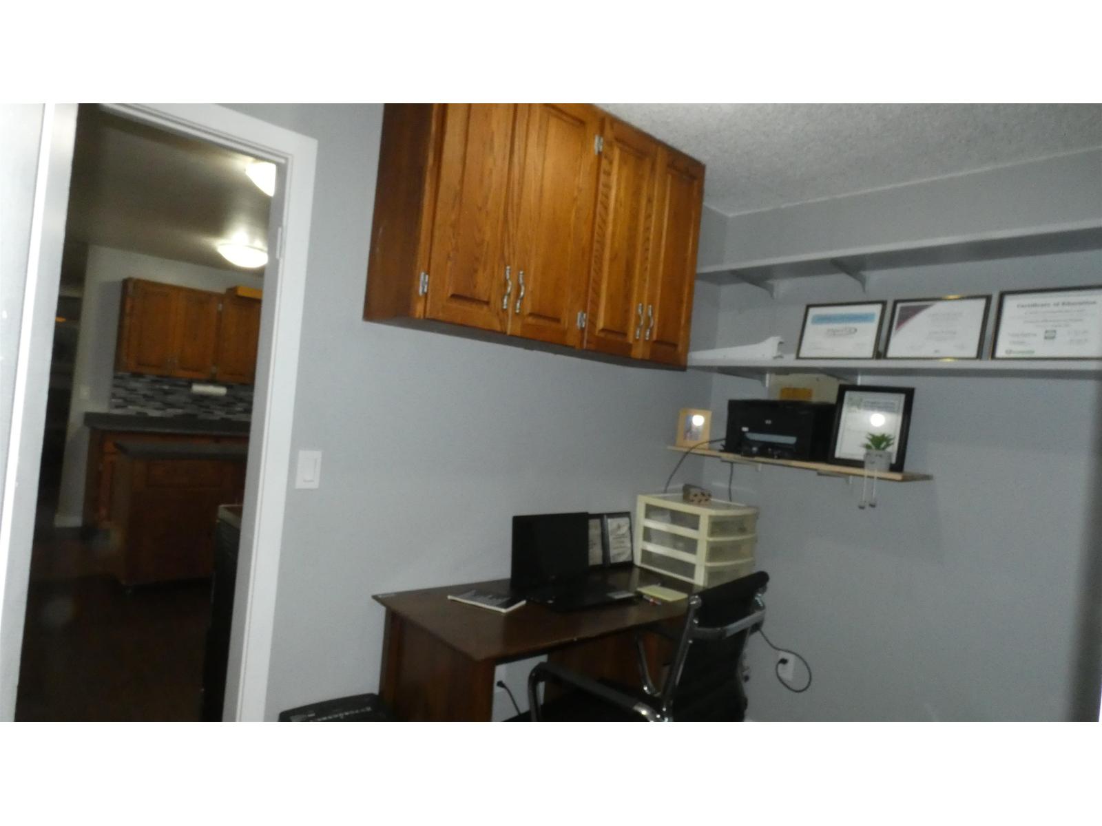 Unknown Address, ,    - Photo 12 - R3150458