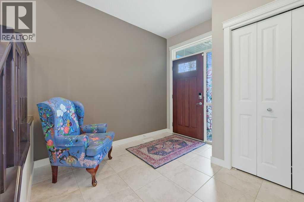 27 Jumping Pound Terrace, Cochrane, Alberta  T4C 0K2 - Photo 3 - A2329766