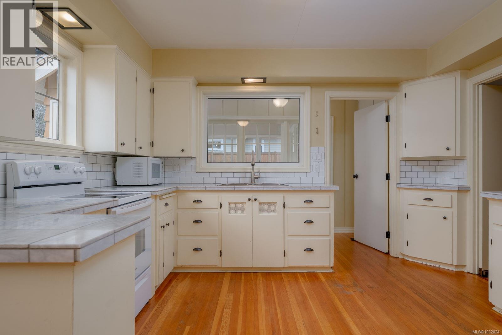 4749 Leslie Ave, Port Alberni, British Columbia  V9Y 6R8 - Photo 19 - 1032024