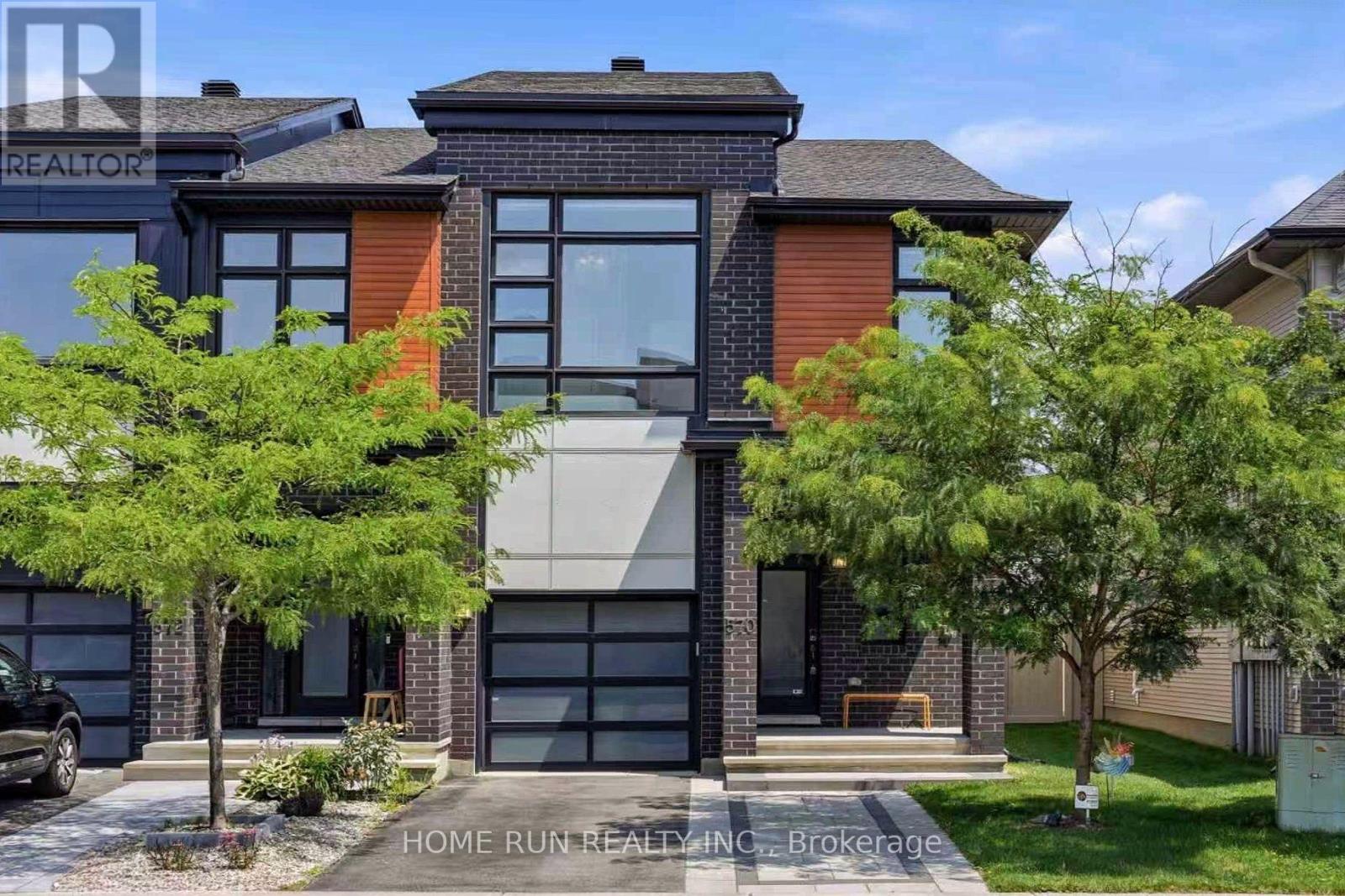 570 TRIANGLE STREET, Ottawa, Ontario