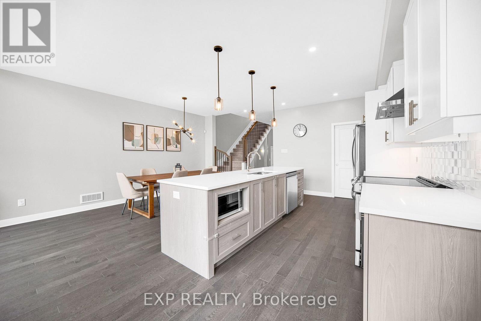 4954 Abbott Street E, Ottawa, Ontario  K2V 0M6 - Photo 15 - X13615362