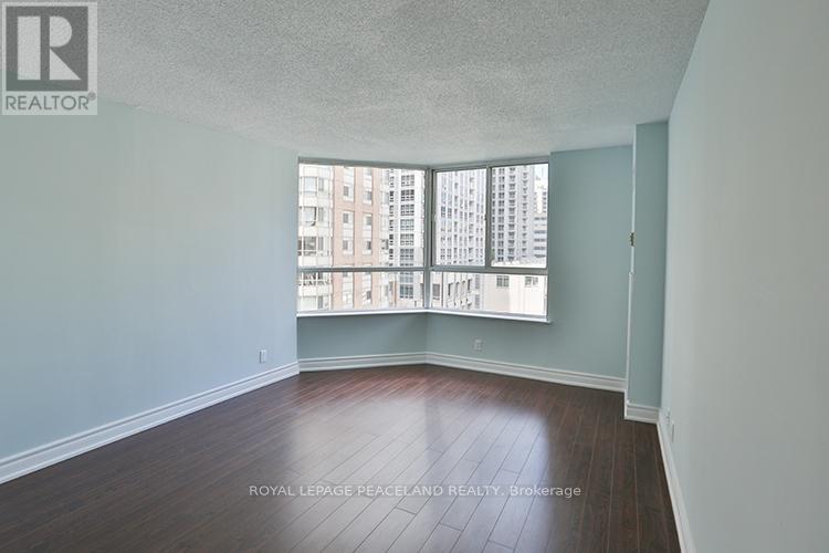 704 - 44 Gerrard Street W, Toronto, Ontario  M5G 2K2 - Photo 10 - C13615342