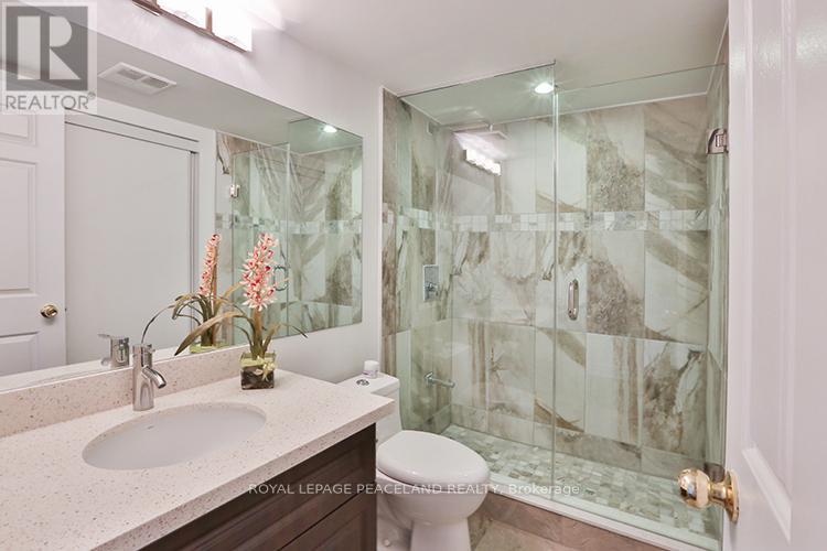 704 - 44 Gerrard Street W, Toronto, Ontario  M5G 2K2 - Photo 16 - C13615342