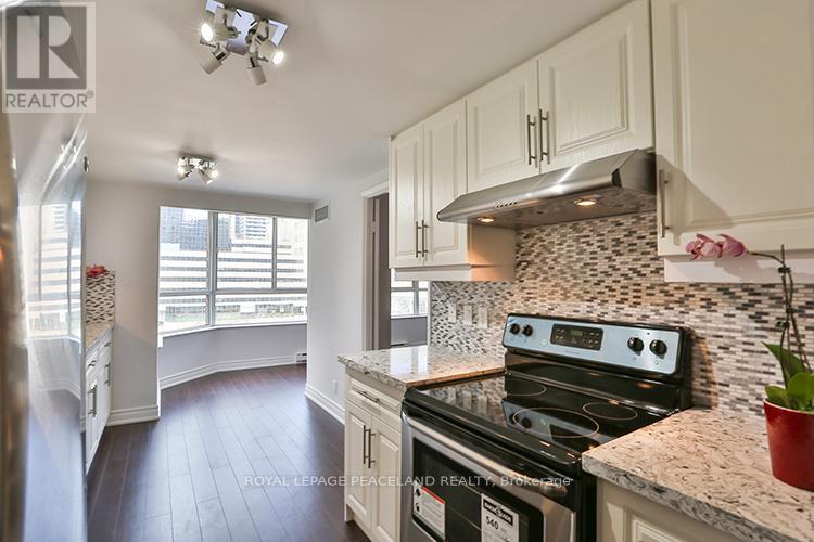 704 - 44 Gerrard Street W, Toronto, Ontario  M5G 2K2 - Photo 5 - C13615342