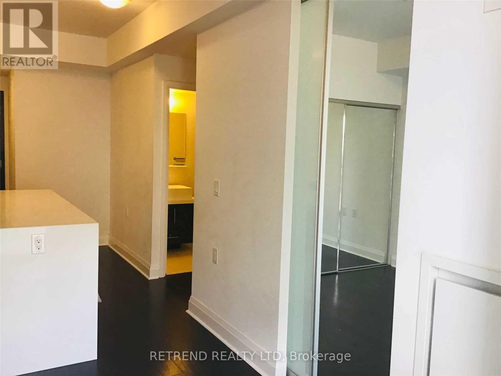 1201 - 1080 Bay Street, Toronto, Ontario  M5S 0A5 - Photo 4 - C13615370