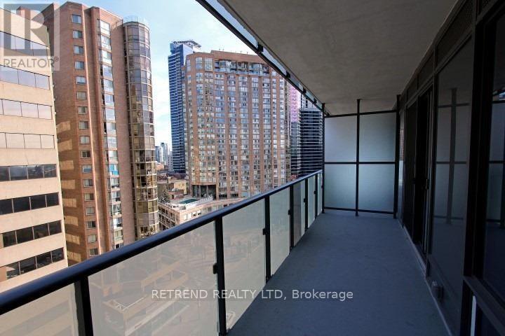 1201 - 1080 Bay Street, Toronto, Ontario  M5S 0A5 - Photo 7 - C13615370