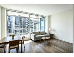 1806 13318 104 AVENUE, Surrey, British Columbia