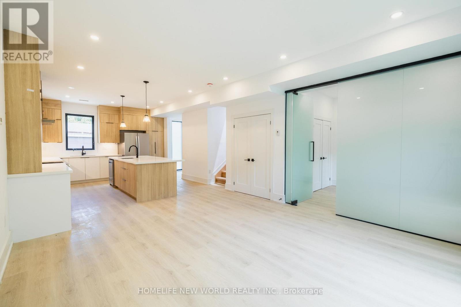 Laneway - 679 Gladstone Avenue, Toronto, Ontario  M6H 3J5 - Photo 6 - W13615372