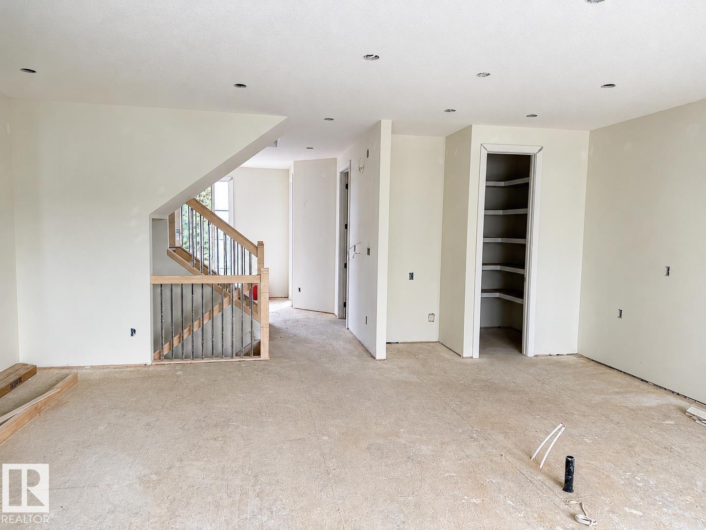 14512 86 Av Nw, Edmonton, Alberta  T5R 4B6 - Photo 3 - E4498058