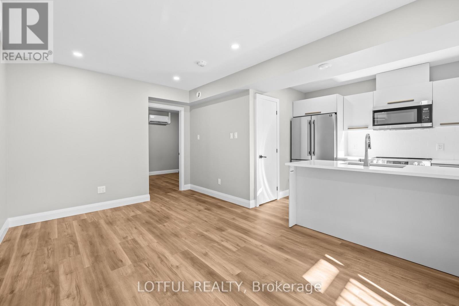 A - 516 Tweedsmuir Avenue W, Ottawa, Ontario  K1Z 5N9 - Photo 5 - X13615402
