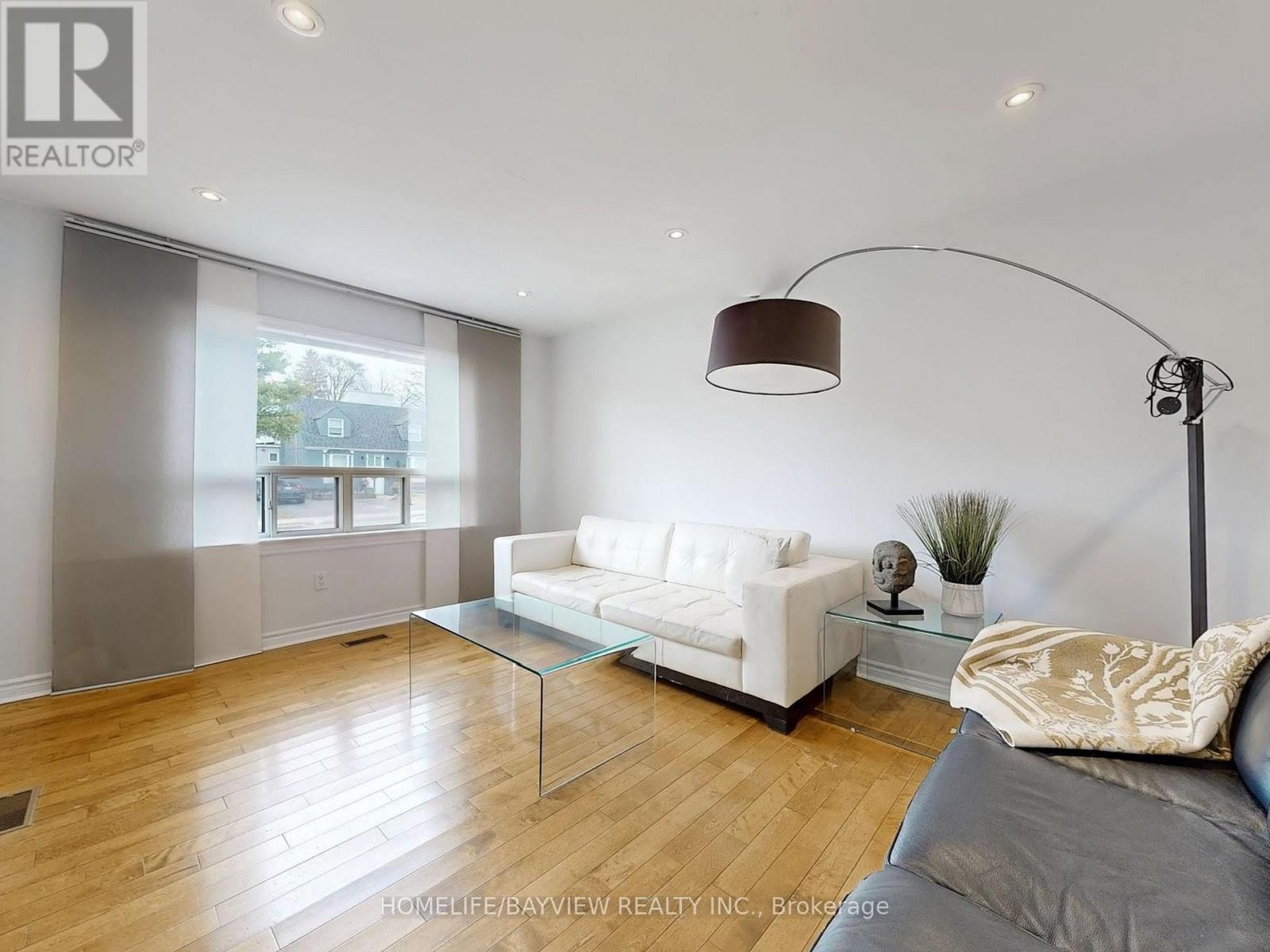 60 Bevdale Road, Toronto, Ontario  M2R 1L7 - Photo 5 - C13615412
