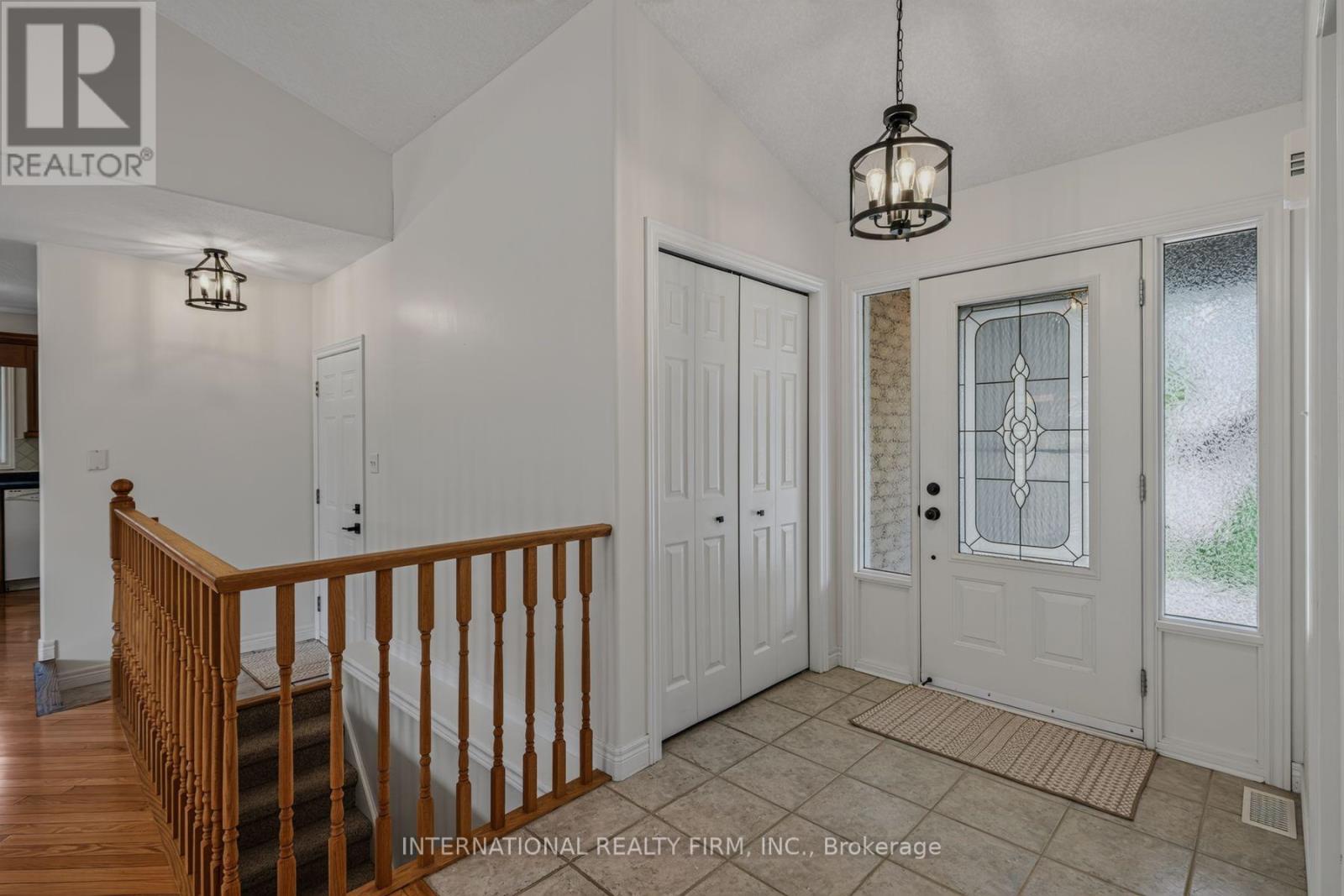 18 Sea Breeze Drive, Norfolk, Ontario  N0A 1N7 - Photo 5 - X13615390