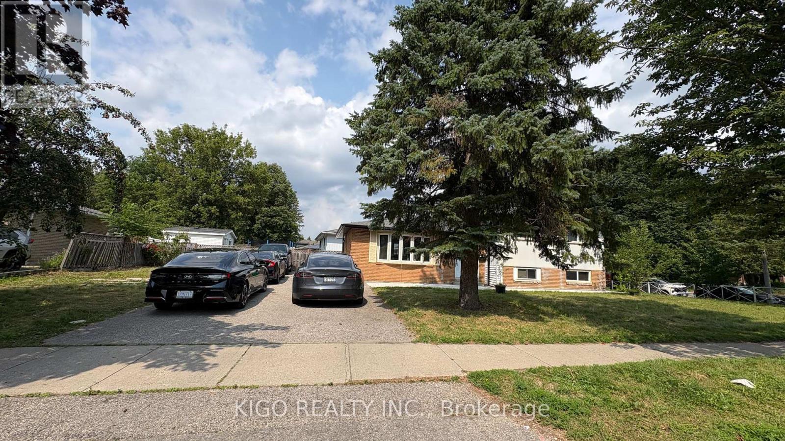 LOWER - 4 MARKWOOD DRIVE, Kitchener, Ontario