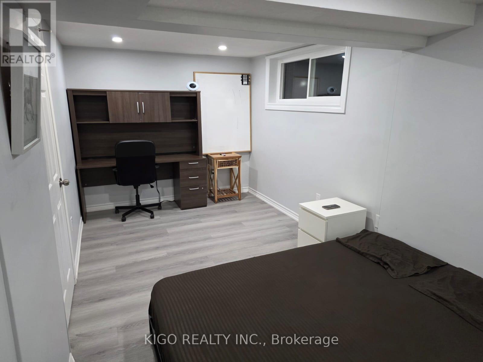 Lower - 4 Markwood Drive, Kitchener, Ontario  N2M 2H4 - Photo 10 - X13615418