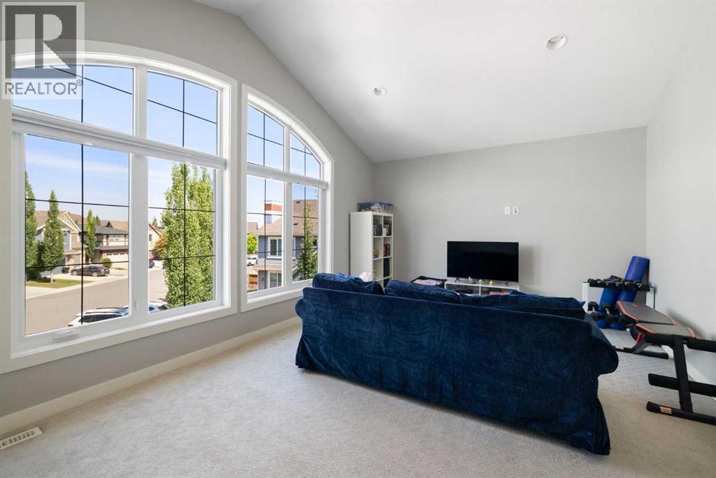 94 Masters Mews SE, Calgary, Alberta  T3M 2B4 - Photo 27 - A2330449