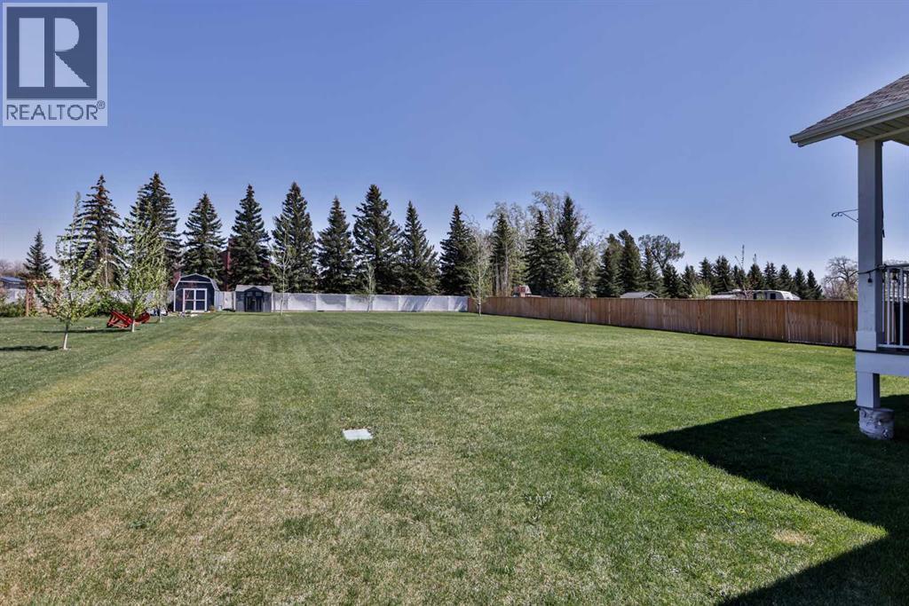 19 S 300 W, Raymond, Alberta  T0K 2S0 - Photo 29 - A2310471
