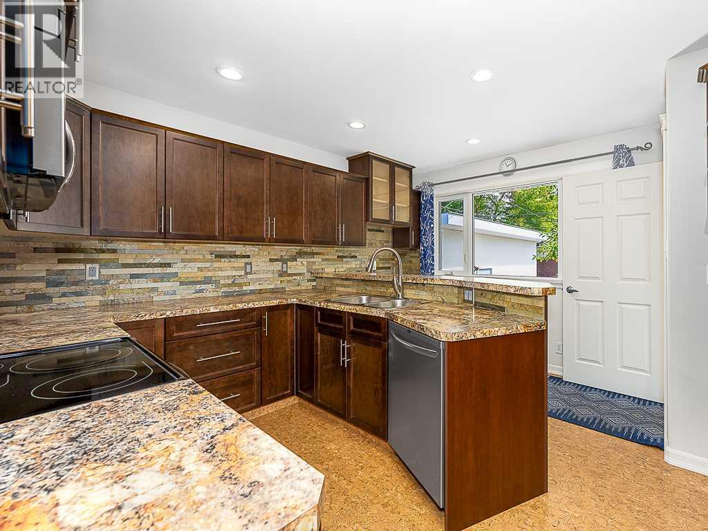 6312 Elbow Drive SW, Calgary, Alberta  T2V 1J5 - Photo 10 - A2331739