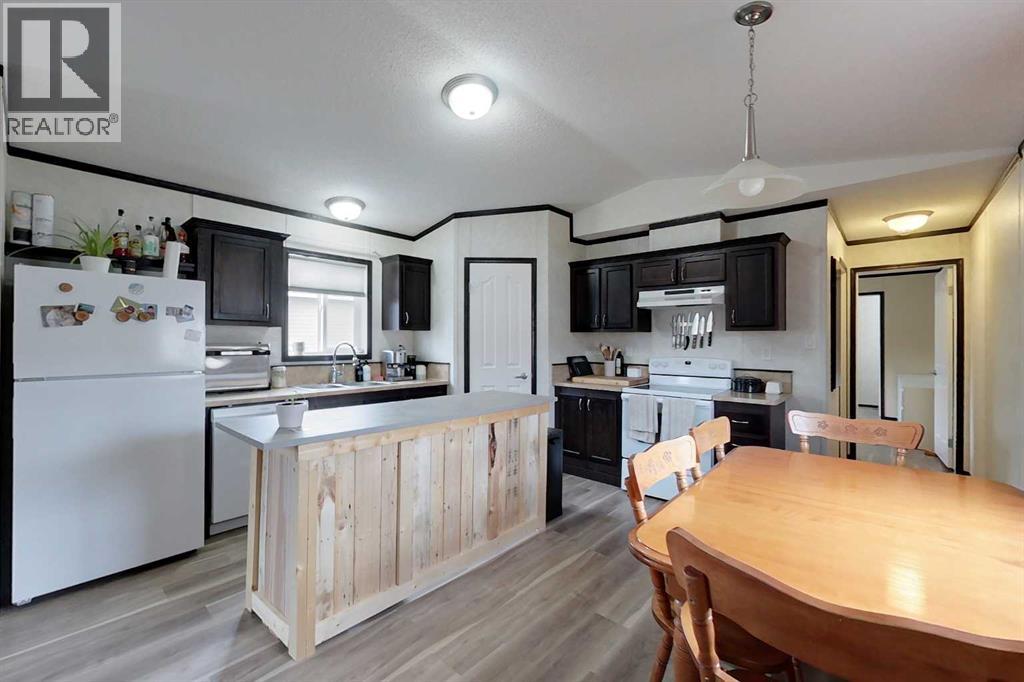 93, 404 6 Avenue Nw, Slave Lake, Alberta  T0G 2A1 - Photo 4 - A2311349
