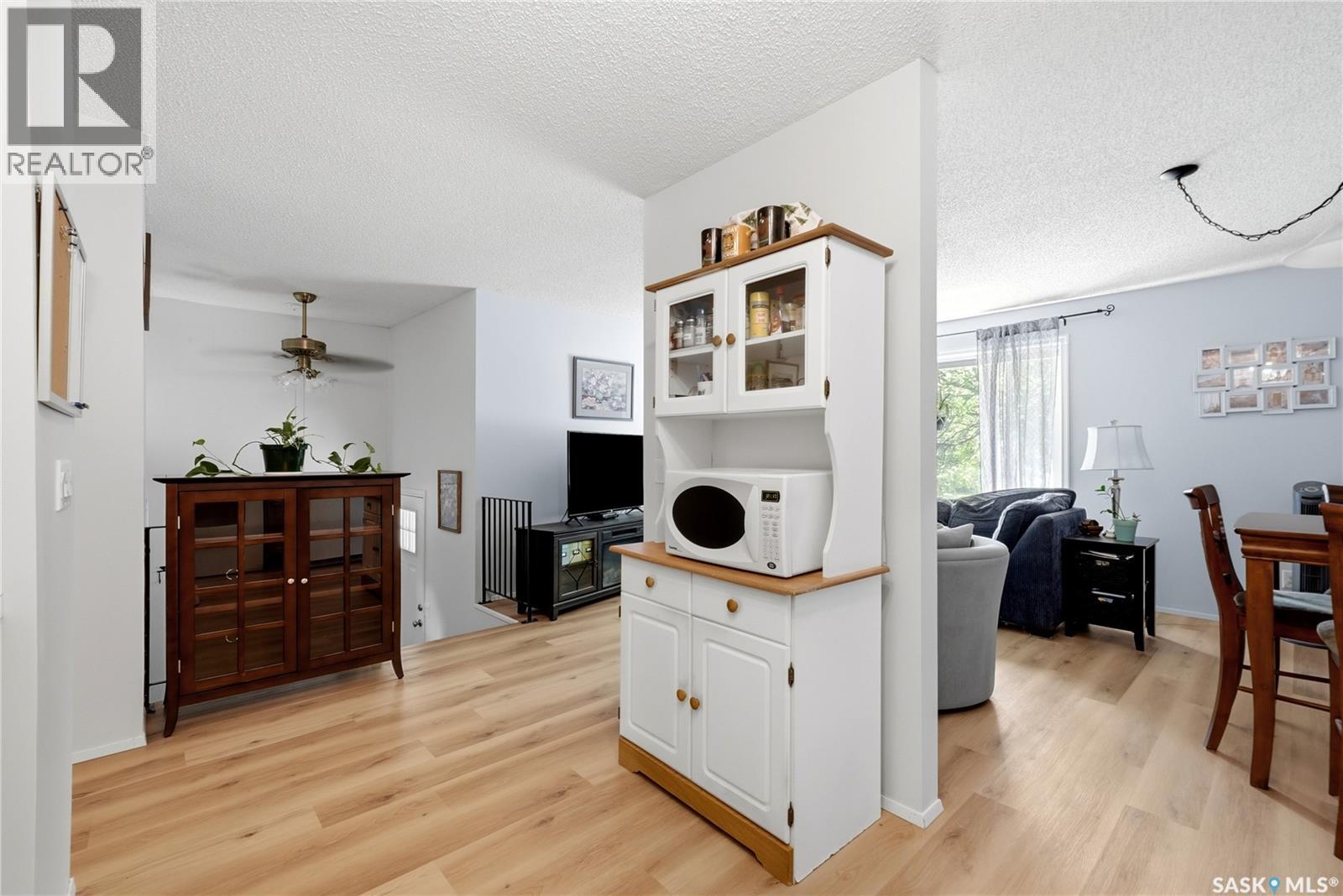 850 Rink Avenue, Regina, Saskatchewan  S4X 1W1 - Photo 11 - SK043844