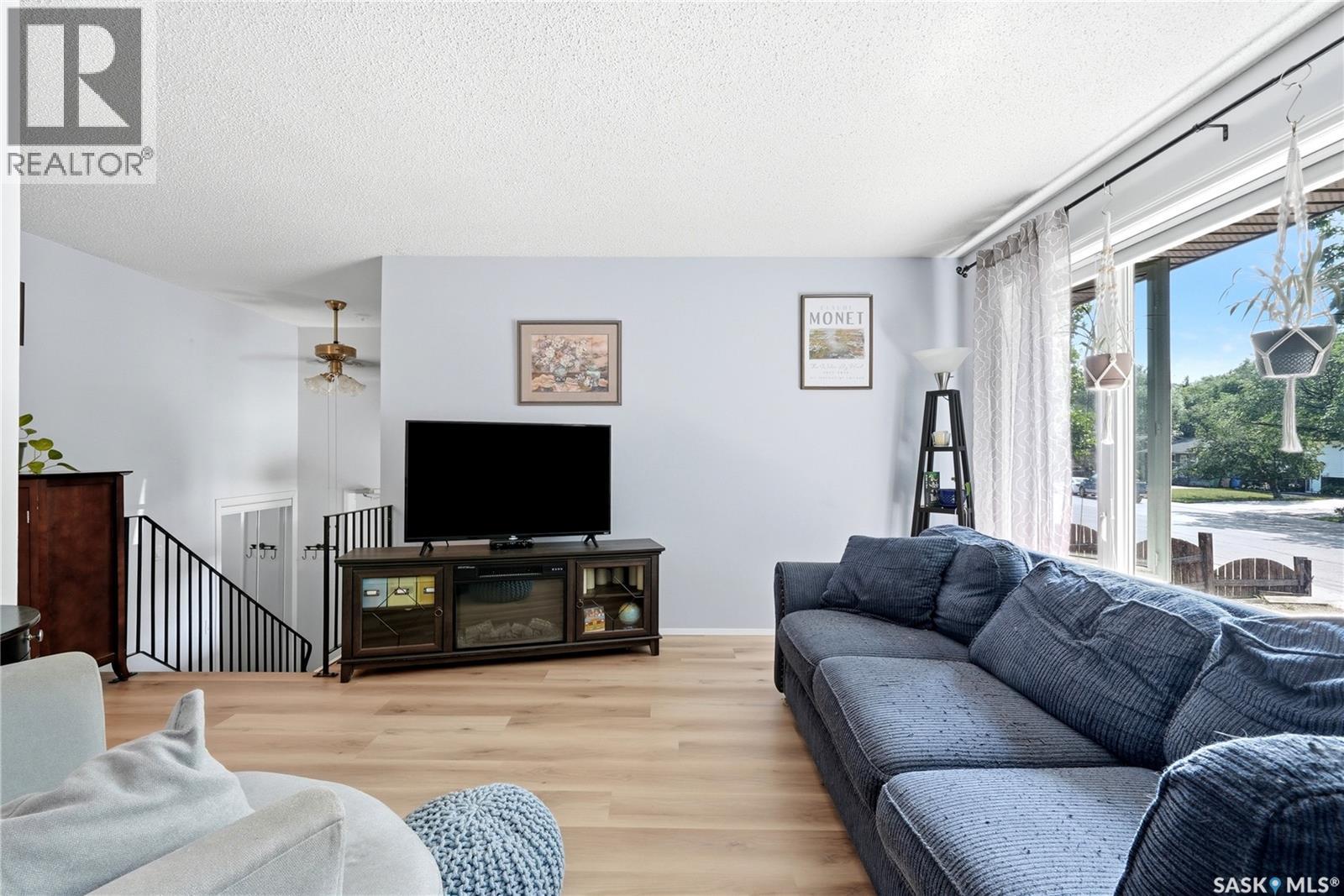 850 Rink Avenue, Regina, Saskatchewan  S4X 1W1 - Photo 6 - SK043844