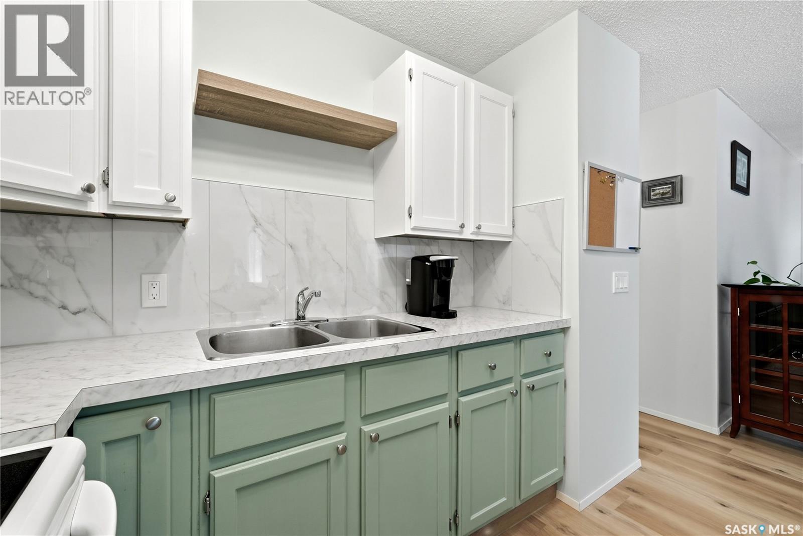 850 Rink Avenue, Regina, Saskatchewan  S4X 1W1 - Photo 9 - SK043844