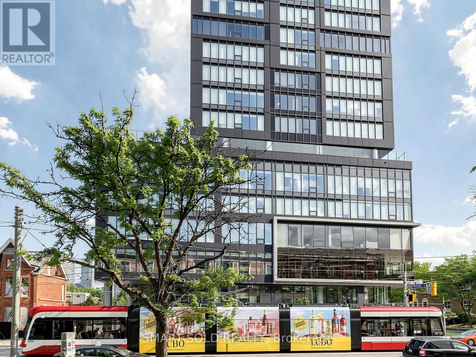 1405 - 203 College Street, Toronto, Ontario  M5T 0C8 - Photo 3 - C13615440