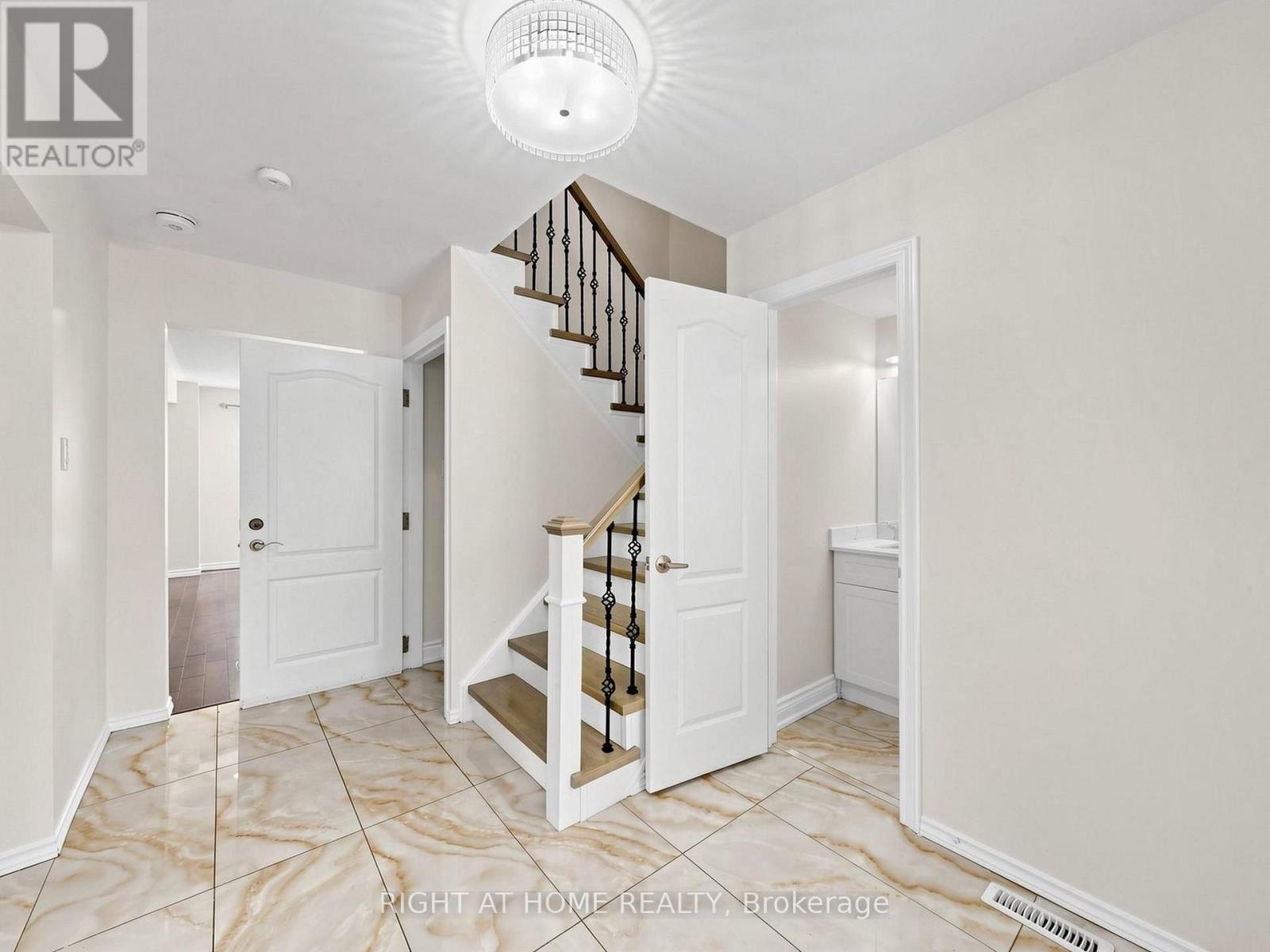 148 Sexton Crescent, Toronto, Ontario  M2H 2L6 - Photo 18 - C13615468