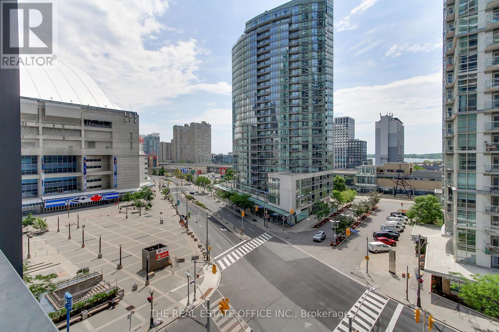 611 - 1 Concord Cityplace Way, Toronto, Ontario  M5V 0X3 - Photo 29 - C13615480