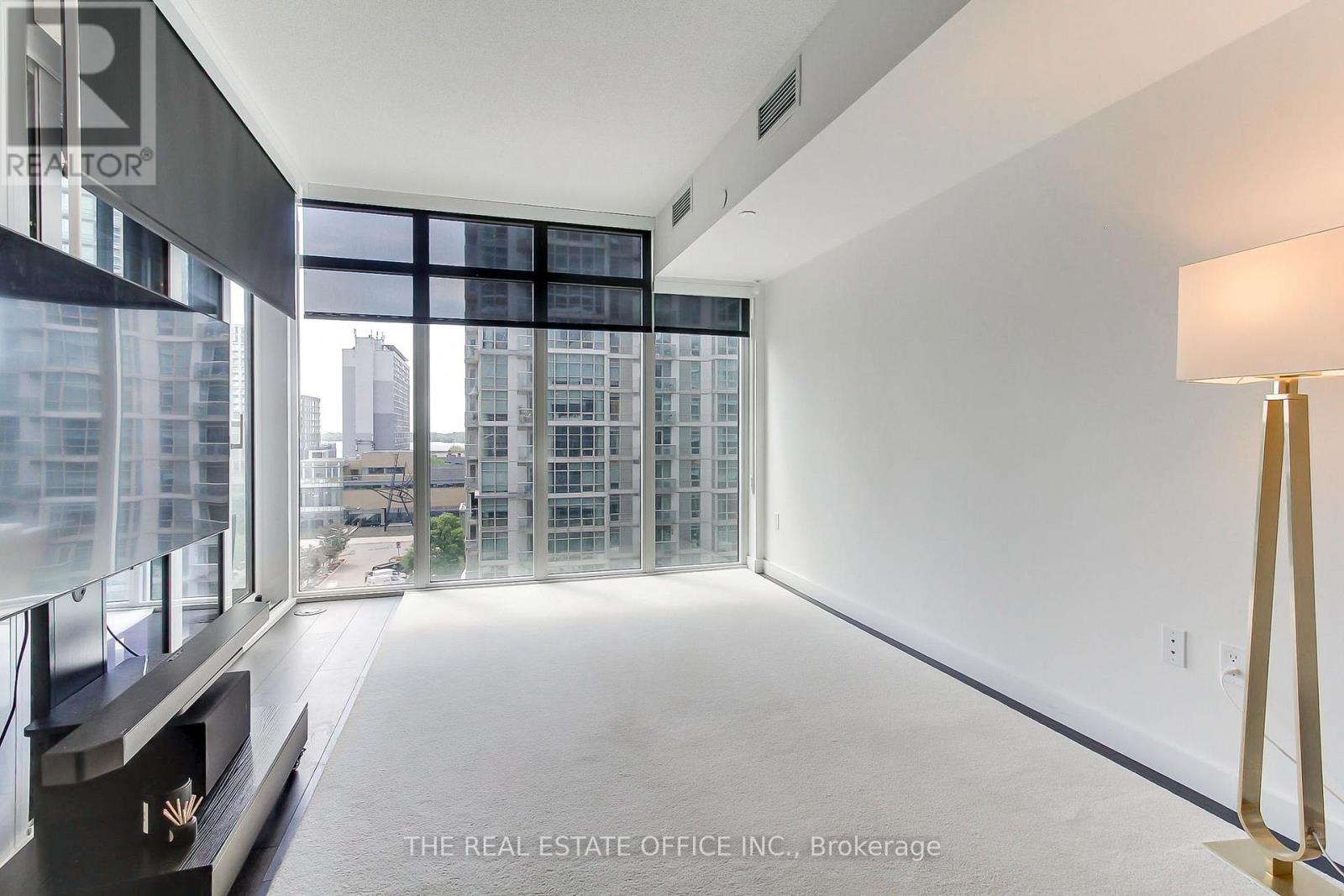 611 - 1 Concord Cityplace Way, Toronto, Ontario  M5V 0X3 - Photo 8 - C13615480