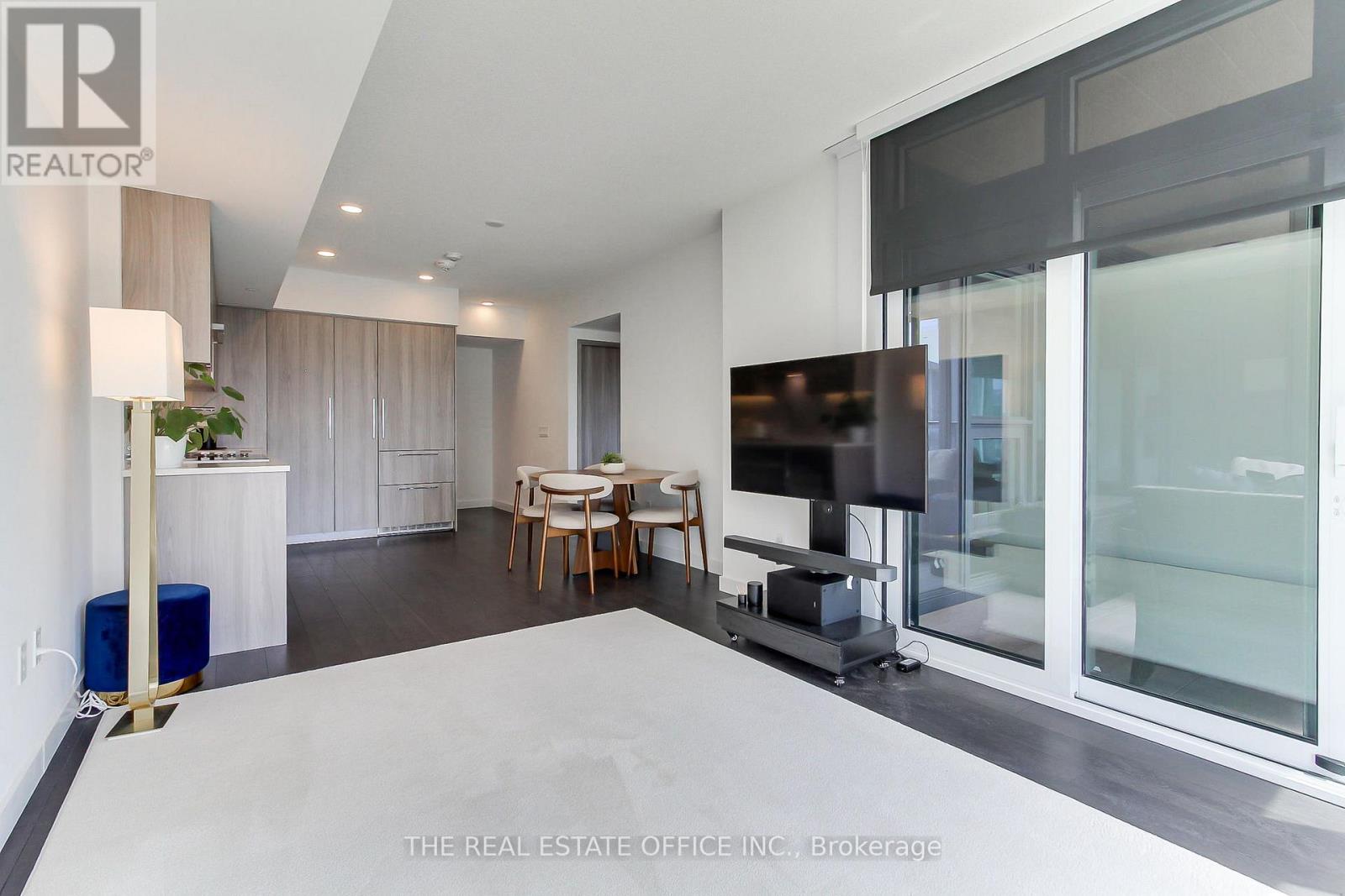 611 - 1 Concord Cityplace Way, Toronto, Ontario  M5V 0X3 - Photo 9 - C13615480