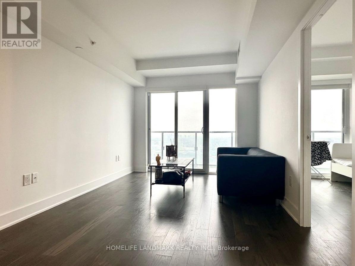 2912 - 955 BAY STREET, Toronto, Ontario