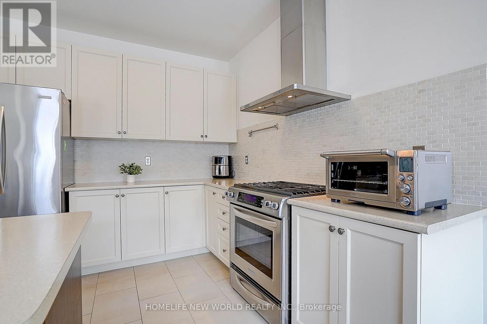 160 Ken Laushway Avenue, Whitchurch-Stouffville, Ontario  L4A 0S9 - Photo 15 - N13615444