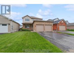 66 LEGGOTT AVENUE, Barrie, Ontario