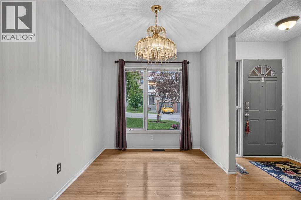 53, 5810 Patina Drive SW, Calgary, Alberta  T3H 2Y6 - Photo 4 - A2304159