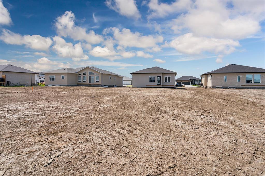 15 Hester Park Cove, Grande Pointe, Manitoba  R5A 0E4 - Photo 42 - 202618900