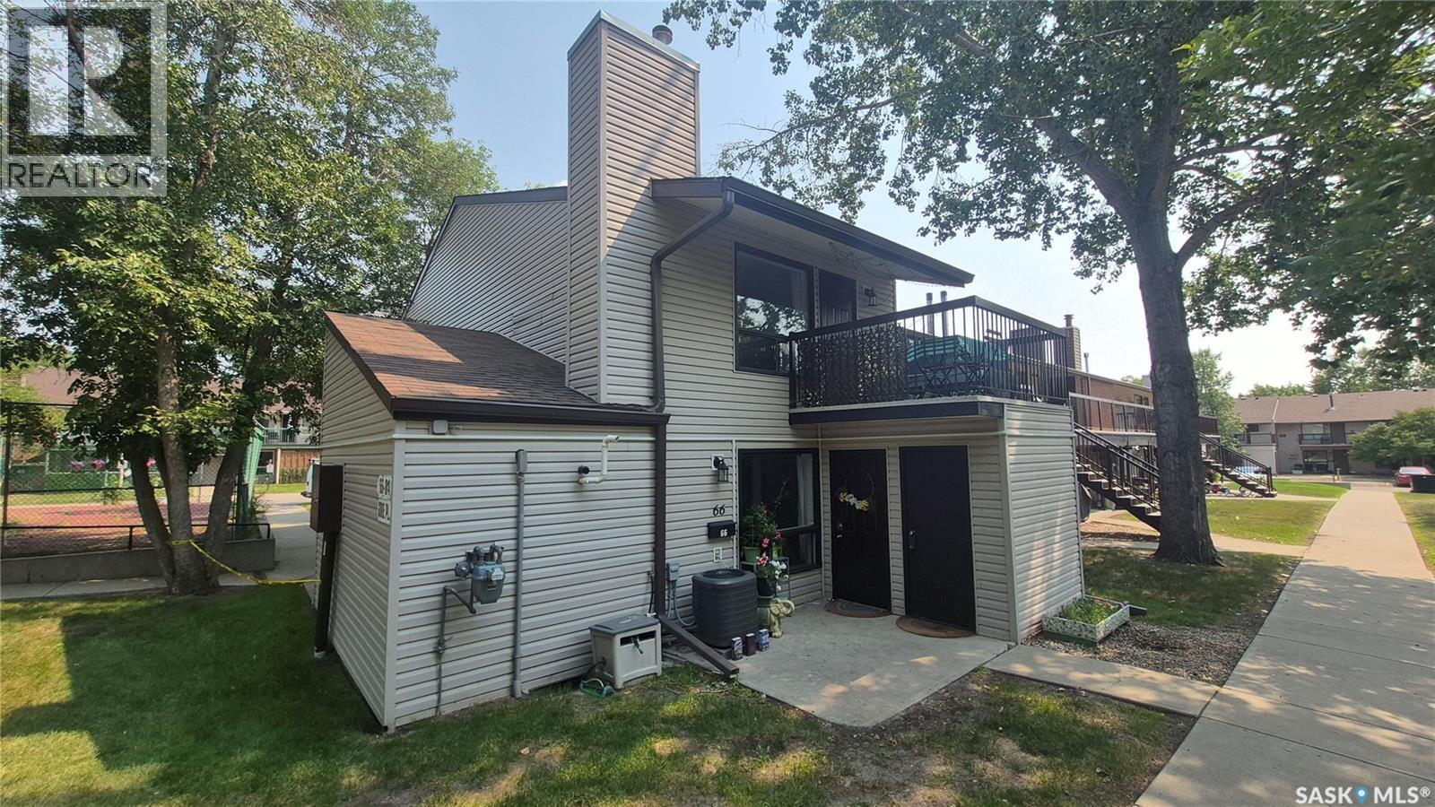 66 Gore Place, Regina, Saskatchewan  S4T 7S4 - Photo 1 - SK043836