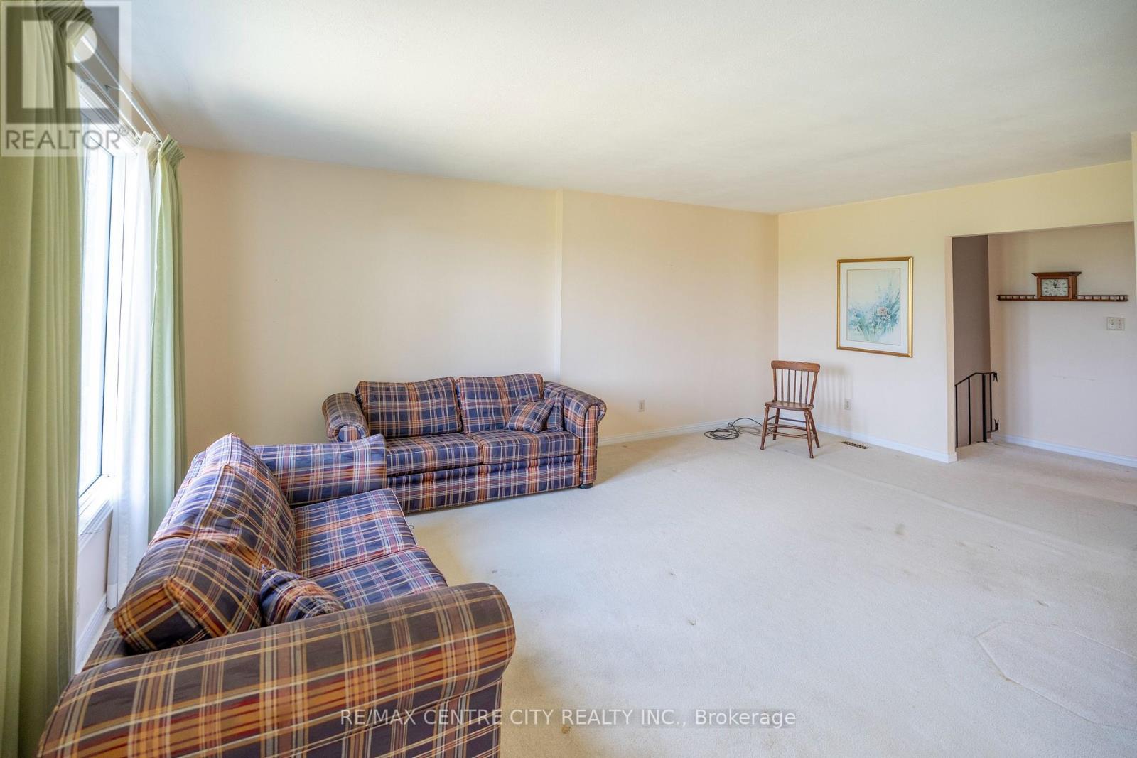 4943 Falconbridge Drive, Southwest Middlesex, Ontario  N0L 1A0 - Photo 13 - X13615566