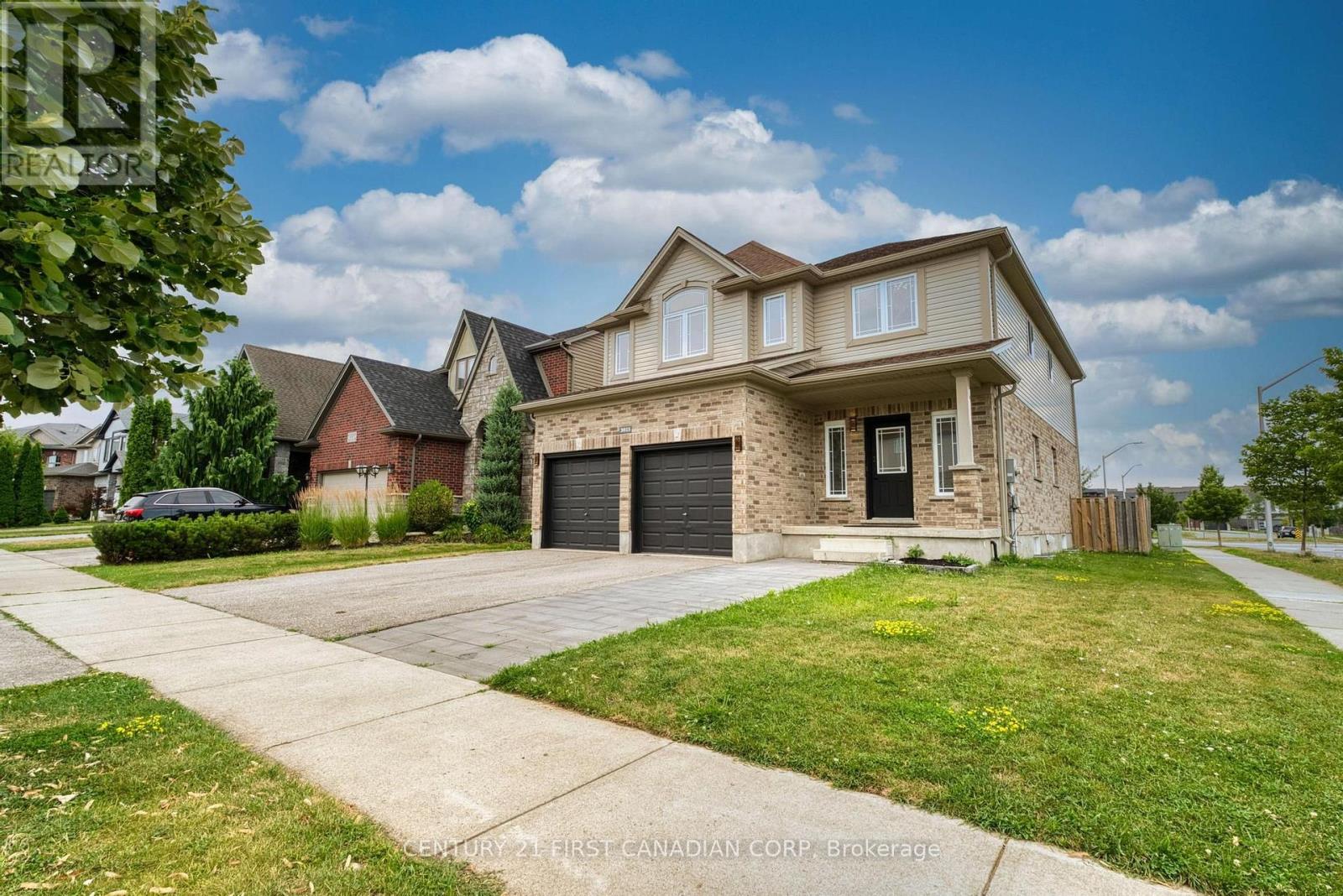 2023 Jubilee Drive, London North, Ontario  N6G 0H7 - Photo 2 - X13615582
