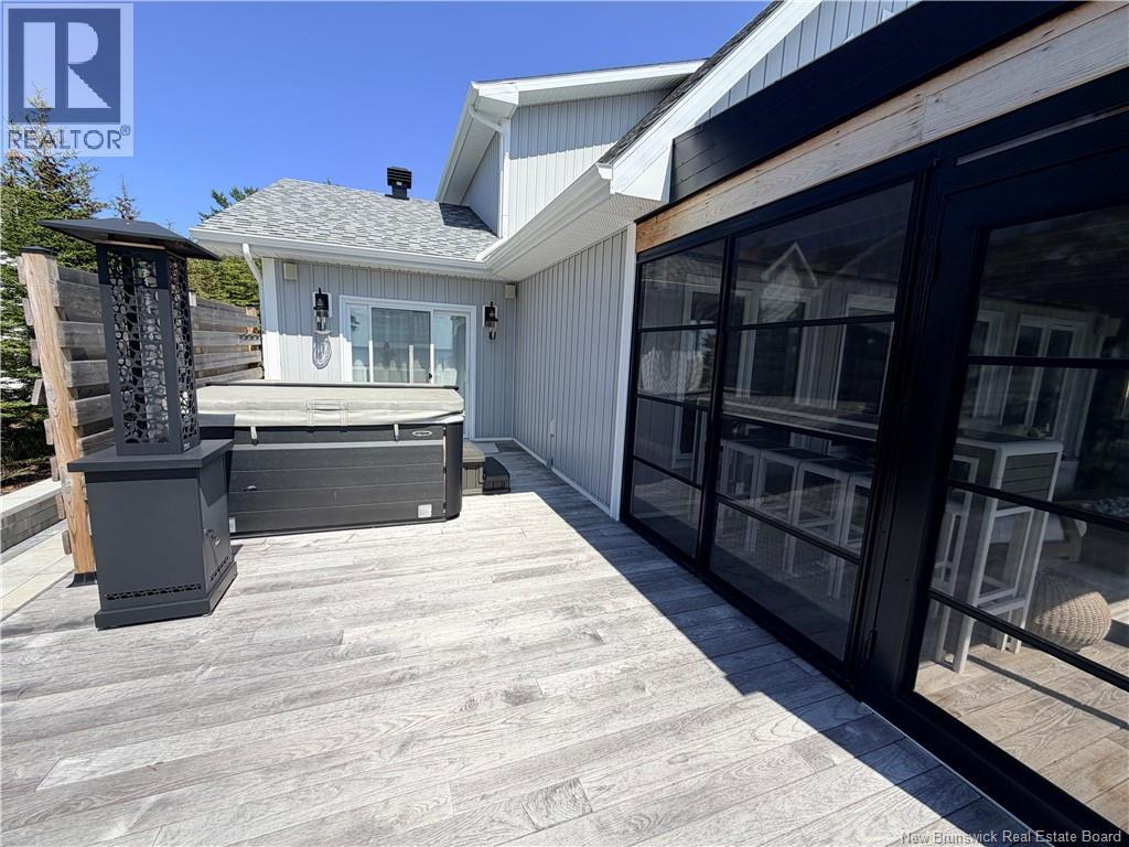 1635 Queen Elizabeth Drive, Bathurst, New Brunswick  E2A 2V7 - Photo 10 - NB144857