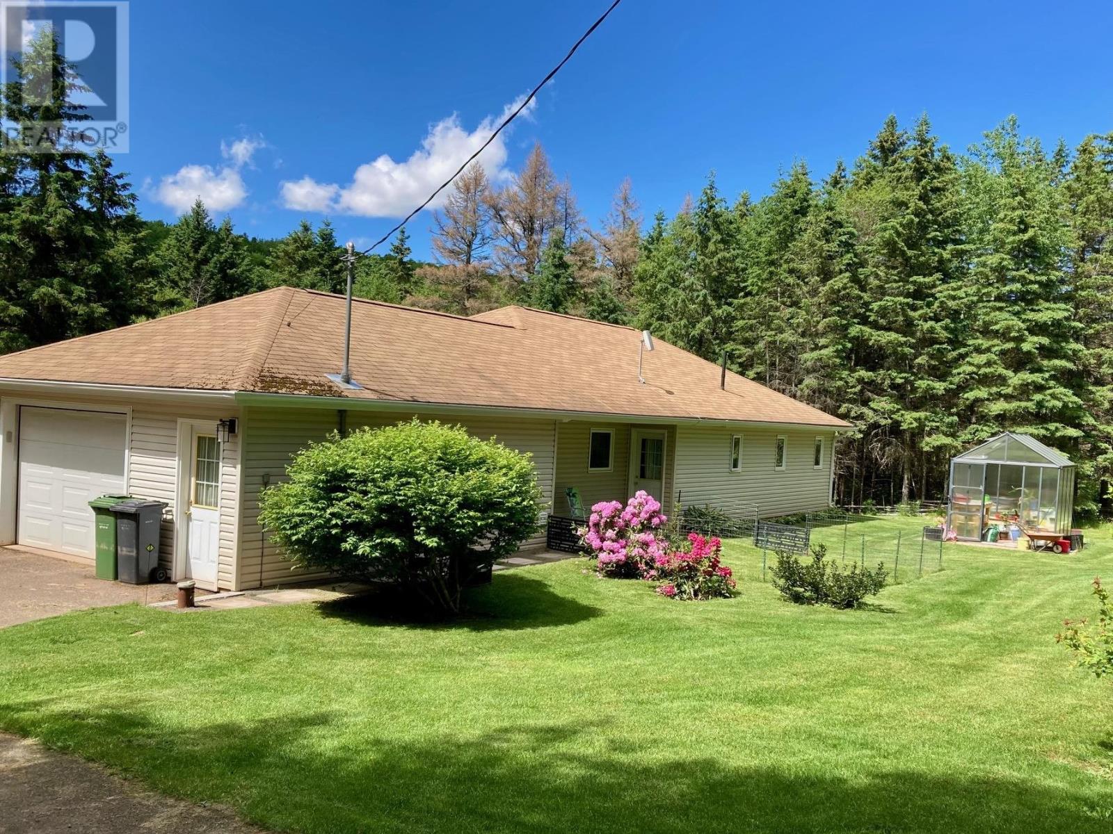 943 Rattenbury Road, North Granville, Prince Edward Island  C0A 1N0 - Photo 1 - 202618937