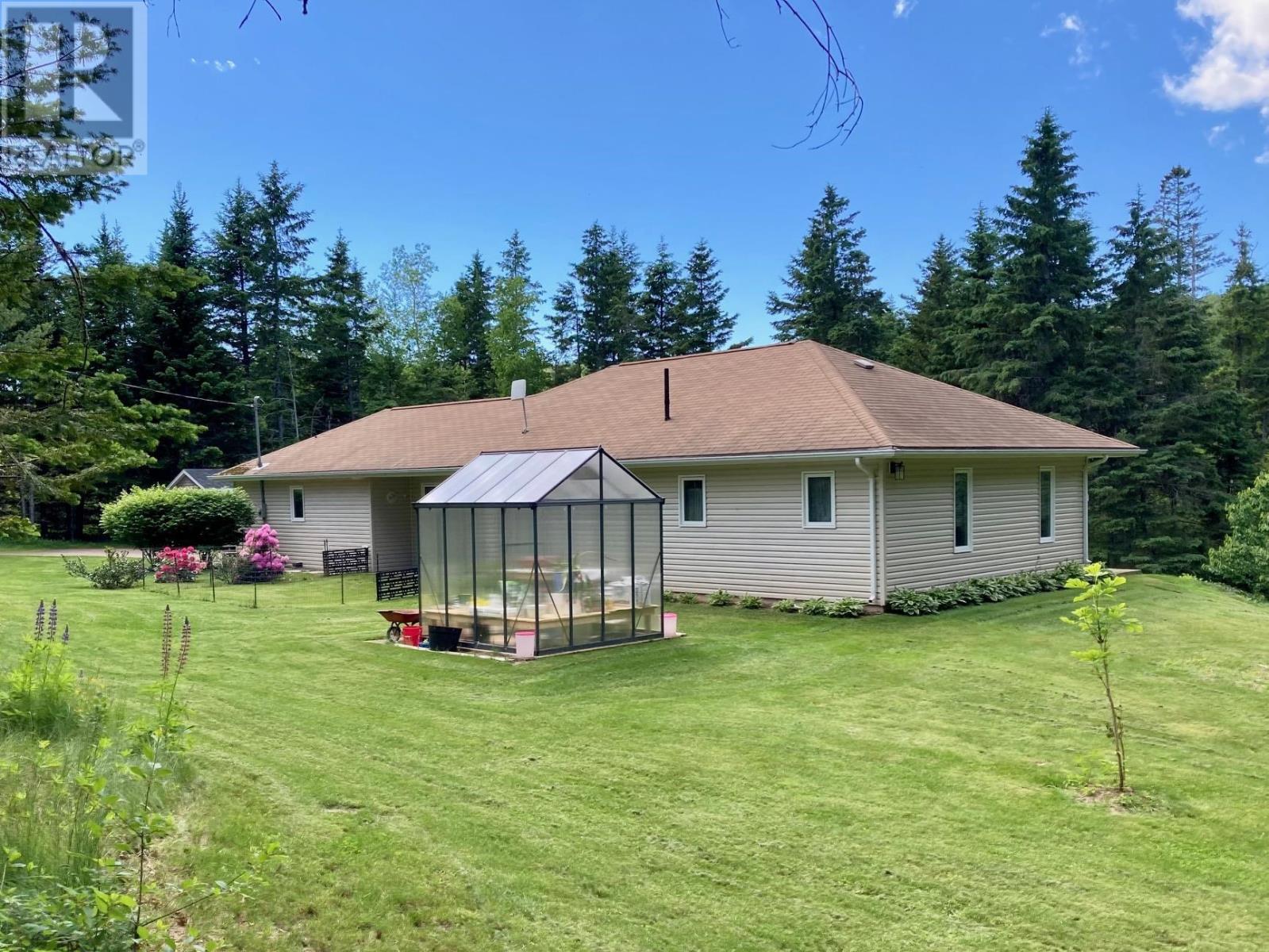 943 Rattenbury Road, North Granville, Prince Edward Island  C0A 1N0 - Photo 2 - 202618937