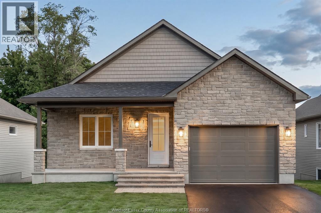 78 RABB STREET, Smiths Falls, Ontario