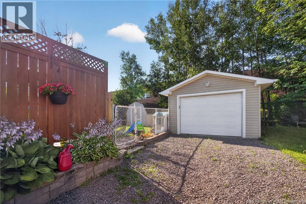 188 Gould, Dieppe, New Brunswick  E1A 1T9 - Photo 40 - NB143662