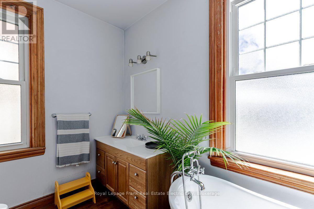 551 Weller Street, Peterborough, Ontario  K9H 2N9 - Photo 23 - X13615634