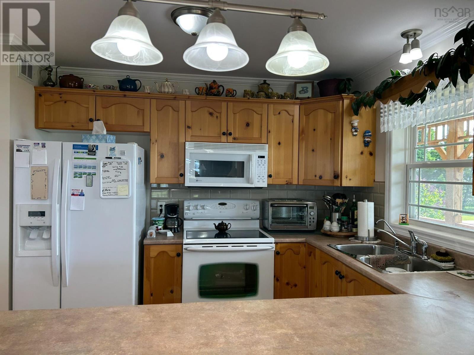 44 North River Lane, Lower Five Islands, Nova Scotia  B0M 1N0 - Photo 9 - 202616735